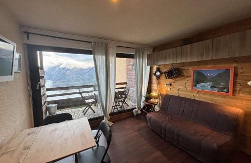 Auris Apartamento | Studio cabine 4 couchages au pied des pistes, proche commerces - Auris en Oisans - FR-1-297-343