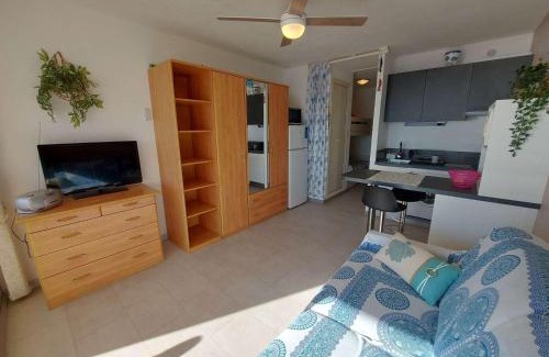 Le Grau-dʼAgde Apartamento | Studio cabine 4 personnes, terrasse, parking, Grau d'Agde - FR-1-423-210