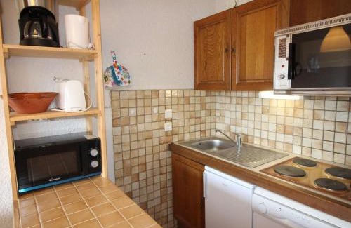 Auris Apartamento | Studio cabine 4 pers au pied des pistes avec balcon - Auris en Oisans - FR-1-297-331