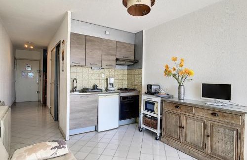 Carnon-Plage Apartamento | Studio Cabine - 4 Pers - Carnon - Parking, Animaux OK - FR-1-715-49