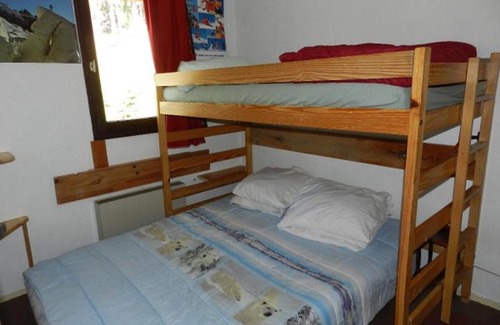 Le Pleynet Apartamento | Studio cabine 4 pers. proche pistes, balcon, parking, animaux admis - FR-1-557A-32