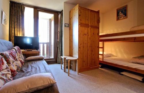 Chamrousse Apartamento | Studio cabine 4 pers, pied des pistes, balcon exposé sud - FR-1-340-95