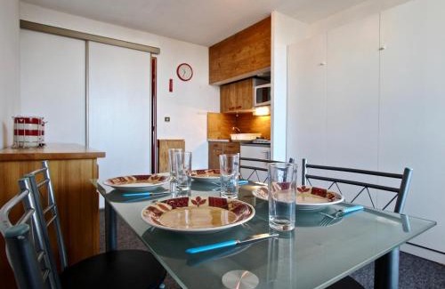 Chamrousse Apartamento | Studio cabine 5 pers proche des pistes à Chamrousse - FR-1-340-65