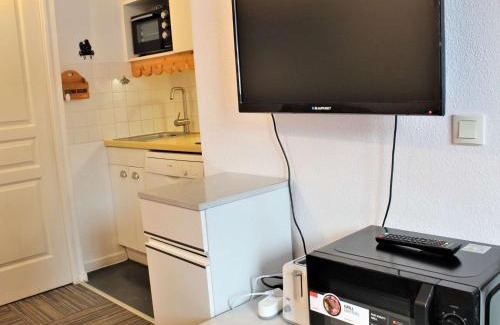 Risoul Apartamento | Studio cabine 6 pers à Risoul 1850, skis aux pieds, balcon sud, proche navette gratuite - FR-1-330-544