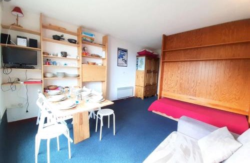Piau Engaly Apartamento | Studio Cabine 6 Pers. avec TV, Lave-Vaisselle et Casier à Ski - Aragnouet - FR-1-457-320