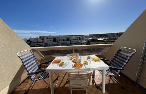 Naturist Village Apartamento | Studio cabine au Cap d'Agde, 4 couchages, terrasse, parking, plage à proximité - FR-1-249A-40