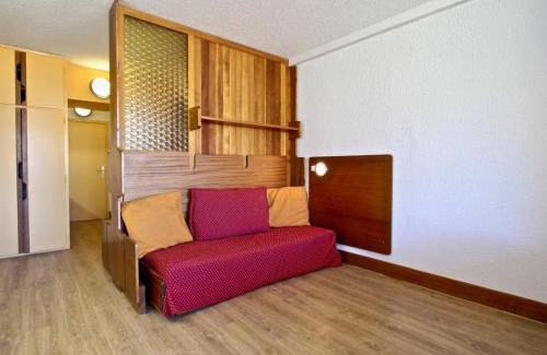 Chamrousse Apartamento | Studio cabine au pied des pistes avec piscine - FR-1-549-7