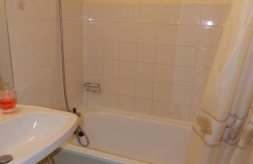 Le Pleynet Apartamento | Studio cabine au pied des pistes - FR-1-557A-7