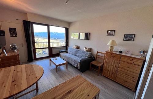 Les Angles Apartamento | Studio cabine avec balcon, ascenseur et coin repas - FR-1-593-99
