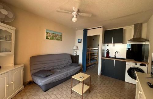 Sete Apartamento | Studio cabine avec loggia et parking, proche plage - FR-1-338-626