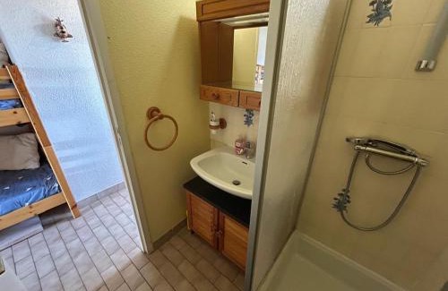 Sete Apartamento | Studio cabine avec loggia et parking, proche plage - FR-1-338-626