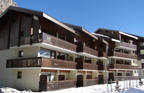 Val-d'Isere Apartamento | Studio cabine avec mezzanine à 300m du centre et 450m des pistes à Val d'Isère - FR-1-411-61
