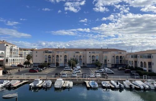 Sete Apartamento | Studio cabine avec parking à 600m des plages à Sète - FR-1-338-162