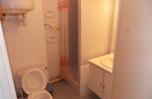 Bagneres-de-Luchon Apartamento | Studio Cabine Calme, Parking, Balcon, Animaux Ok - 4 Pers. à Bagnères-de-Luchon - FR-1-313-193