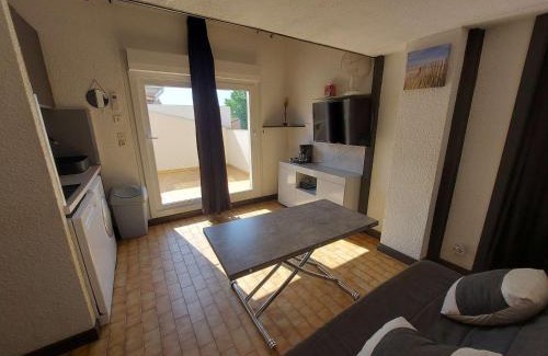 Marseillan Plage Apartamento | Studio cabine climatisé avec solarium et parking privé - Centre Marseillan - FR-1-326-790