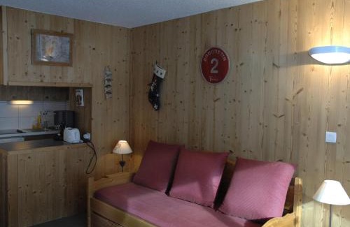 Valloire Apartamento | Studio cabine confort 4 pers, balcon sud, centre de Valloire, proche remontées et loisirs - FR-1-263-380