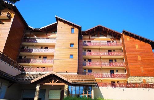 Le Devoluy Apartamento | Studio cabine cosy, balcon & parking, 05250 La Joue du Loup - FR-1-504-256