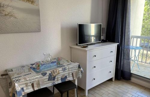 Le Grau-Du-Roi Apartamento | Studio Cabine Proche Plage avec Terrasse - Le Grau-du-Roi - FR-1-250-297