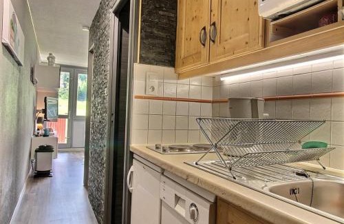 Plagne Centre Apartamento | Studio cabine rénové à Plagne Centre avec balcon et proche des pistes - FR-1-455-68