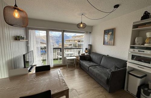 Auris Apartamento | Studio cabine rénové, 4 couchages, pied des pistes, parking, balcon sud - FR-1-297-160