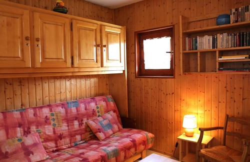 Aussois Apartamento | Studio cabine rénové 4 pers avec balcon, proche des pistes, à Aussois. - FR-1-508-270