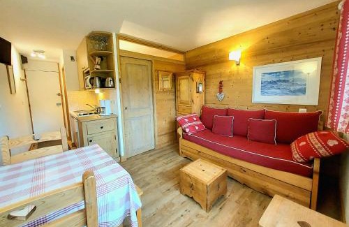 Plagne Villages Apartamento | Studio-cabine rénové, ski-aux-pieds, balcon sud, 4 pers, Plagne Villages, centre station - FR-1-351-29