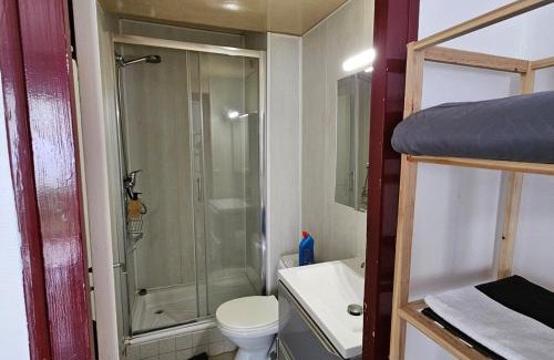 Saint Seurin - Fondaudege Apartamento | Studio calme avec petit jardinet