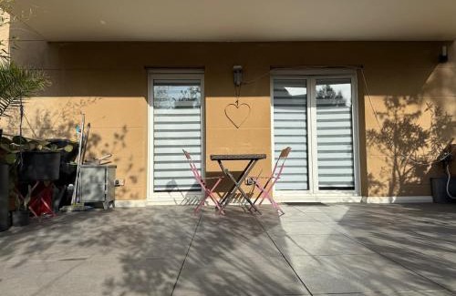 Puyricard Apartamento | studio calme campagne