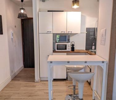Cote Pavee Apartamento | Studio calme- Cité de l'Espace - Côte Pavée