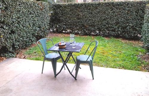 Lalande-Grand Selve Apartamento | Studio calme dans une belle résidence avec piscine Parking WiFi