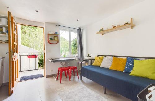 Palaiseau Apartamento | Studio calme proche Paris avec terrasse privative et jacuzzi en option