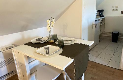 Nemours Apartamento | Studio charmant à Nemours - 28 m² - Parking inclus