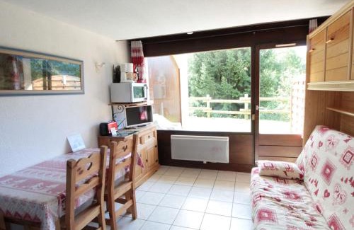 Les Carroz-d'Araches Apartamento | Studio charmant 4 pers, centre village, proche pistes et commerces - FR-1-572-122