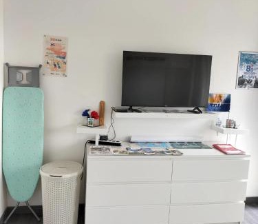 Vierville-sur-Mer Apartamento | Studio charmant à Vierville-sur-Mer - 30m² avec jardin