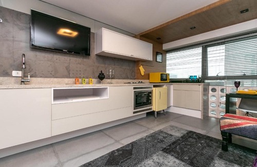 Reboucas Apartamento | Studio Charmoso Central - 7th003