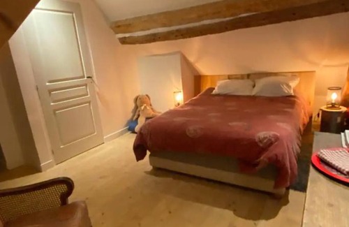 Fiquefleur-Equainville Cama Y Desayuno | STUDIO CHAUMIERE sur un domaine de 10 hectares