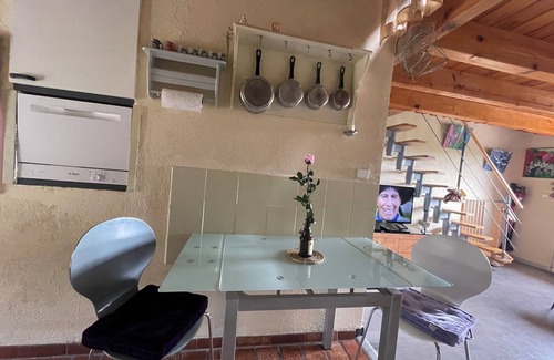 Villette-sur-Ain Apartamento | 3 llaves casa marcada, piscina 5m por 10m abrigo y se calienta