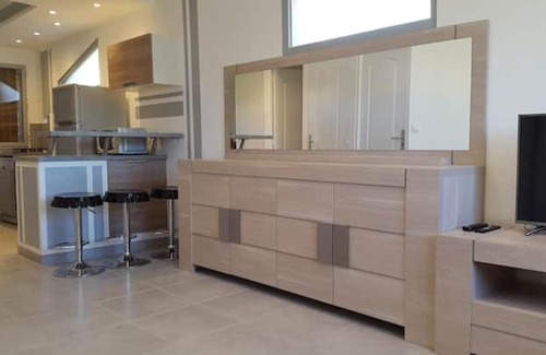 Saint-Marcel-les-Valence Apartamento | Studio climatisé avec terrasse et Wi FI .