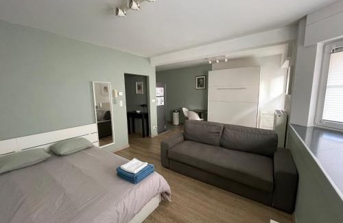 Gare Apartamento | Studio close from train station and shops