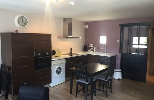 Mont-Dore Apartamento | estudio reformado, cerca de todos los servicios