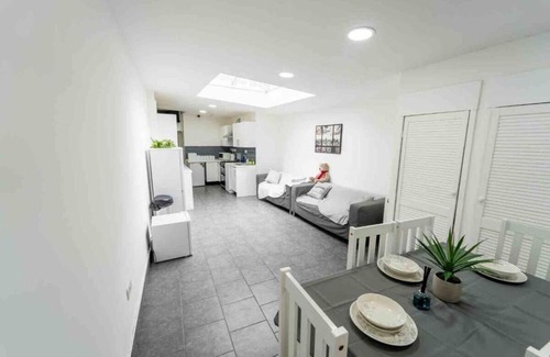 Selly Oak Apartamento | Studio close to Selly Oak train station