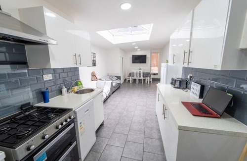 Selly Oak Apartamento | Studio Close to Selly Oak Train Station