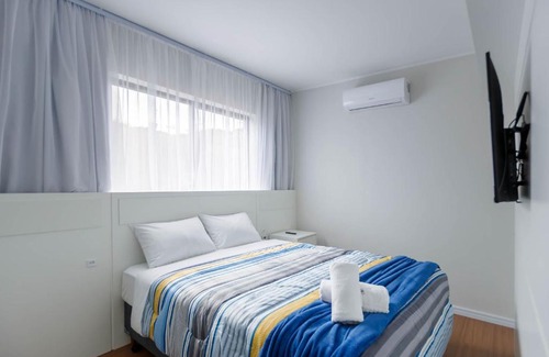 Civic Center Apartamento | Studio com 2 quartos e 2 Camas casal - SBO006
