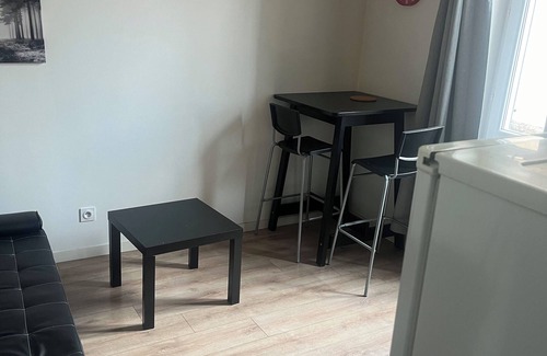 Les Poulettes Apartamento | Studio Comby, 2 pers - Gratte-Ciel, Villeurbanne