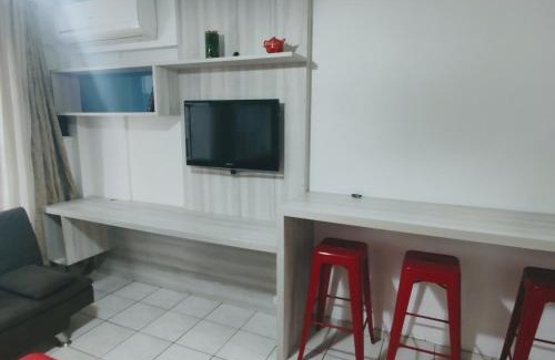 Gonzaga Apartamento | Studio completo frente à Praia do Gonzaga (Pé na Areia)