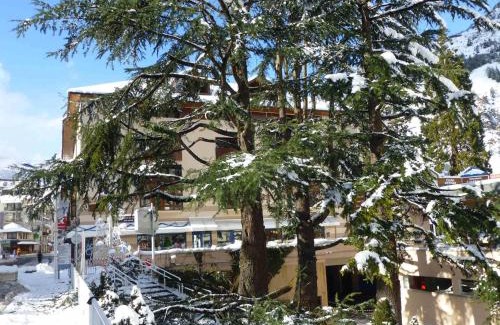 Brides-les-Bains Apartamento | Studio Confortable pour 2 Personnes avec Balcon, Proche Télécabine et Spa à Brides-les-Bains - FR-1-512-114