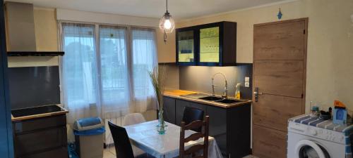 Flamanville Apartamento | Studio confortable à Flamanville - 35m² - Jardin privé