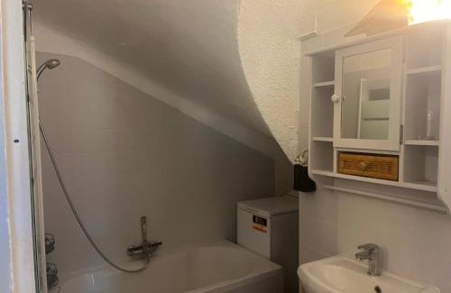 16th Arrondissement Apartamento | Studio confortable à Marseille - 25 m² - Proche centre-ville