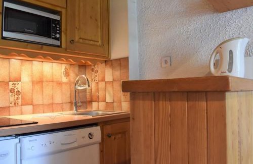 Meribel Centre Apartamento | Studio confortable 4 pers. avec balcon sud, proche pistes et commodités, Méribel - FR-1-180-10