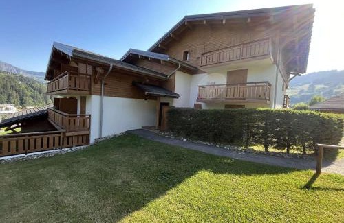 Demi-Quartier Apartamento | Studio confortable avec balcon, proche des pistes - 2 couchages à Demi-Quartier - FR-1-597-18